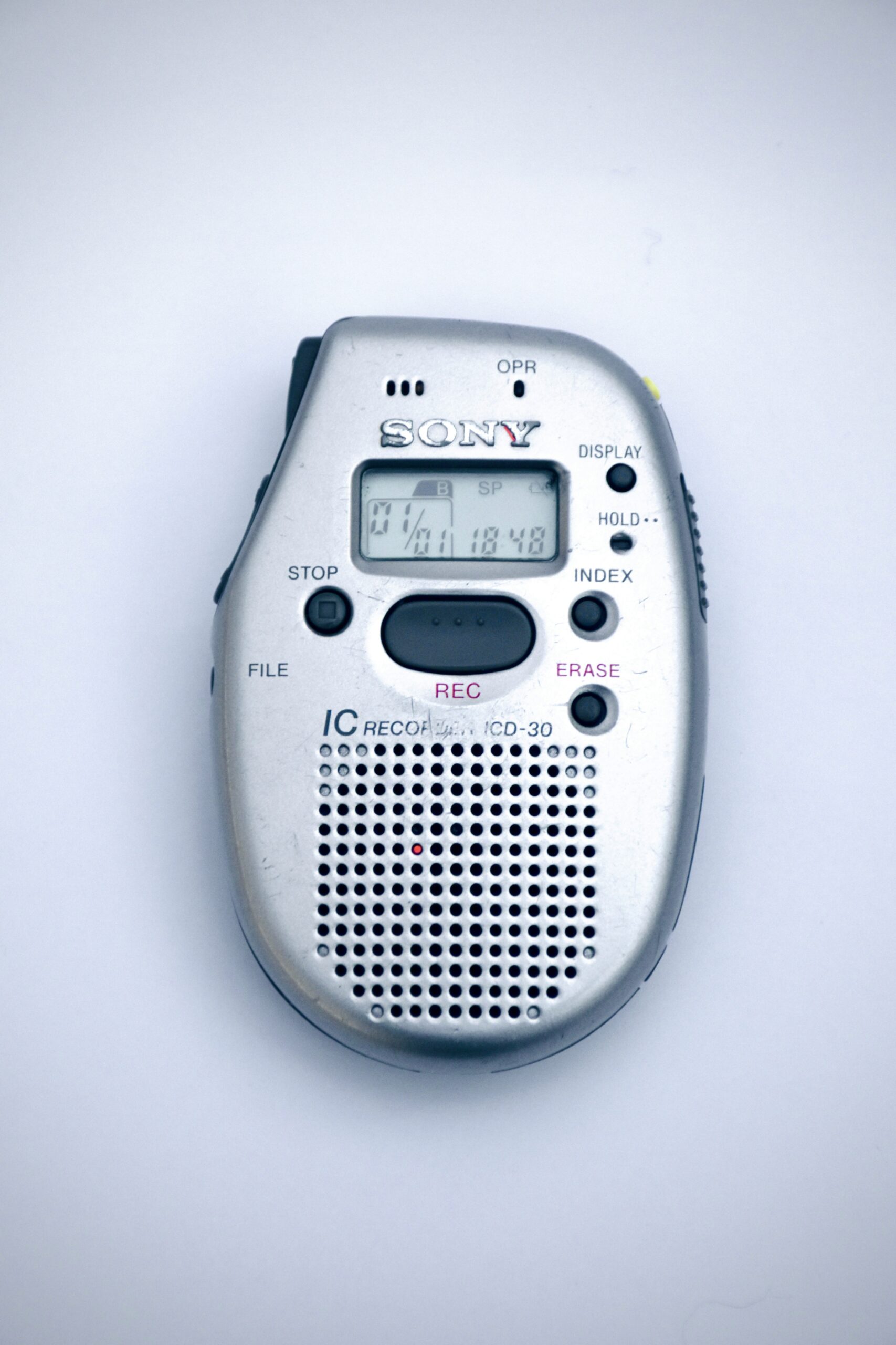 everyday-basics-bxdpM0mpgyo-unsplash An old recording device. We are Wollongong experts in converting camcorders and other devices to digital.